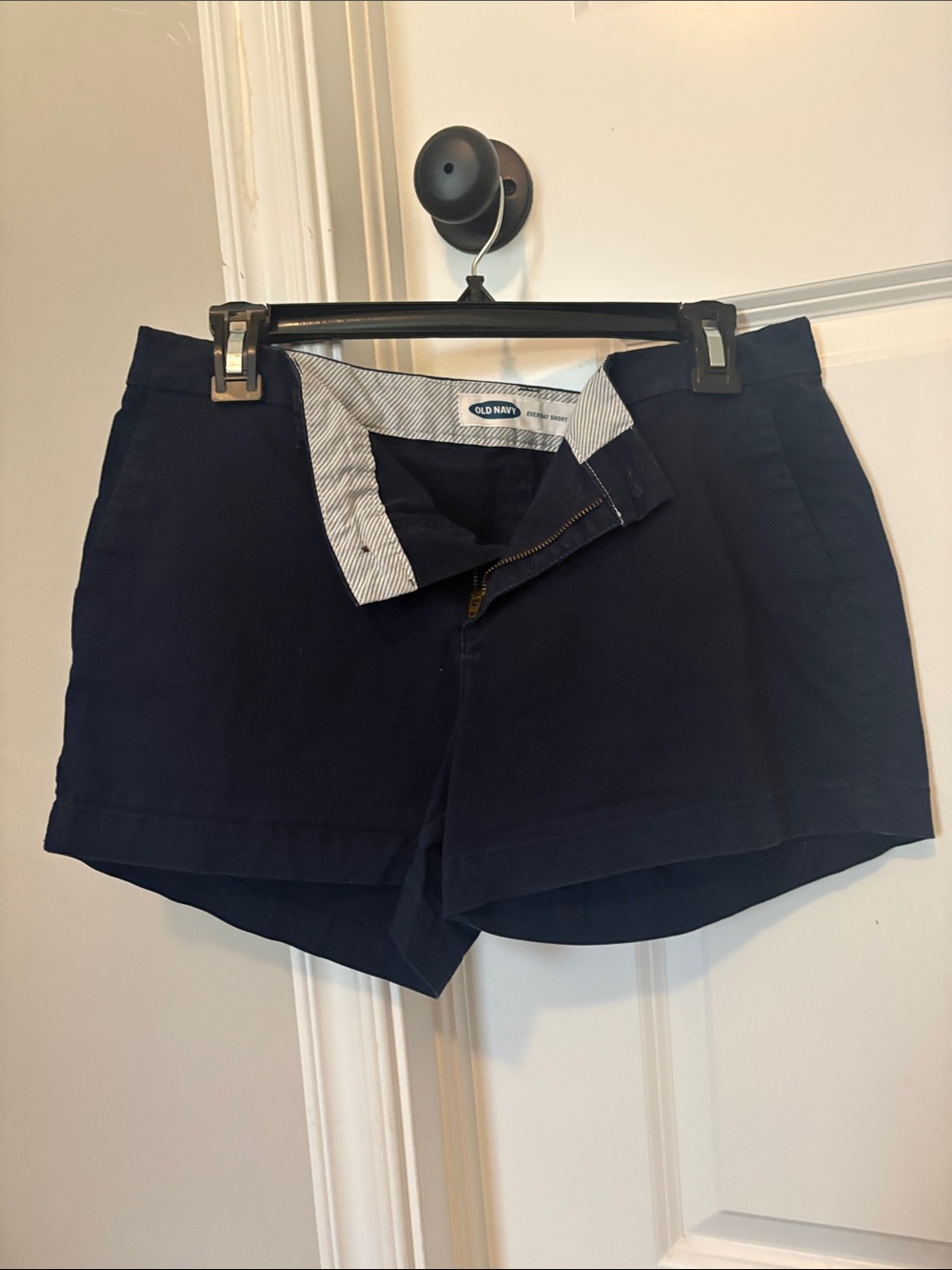 Old Navy Navy  Everyday Chino Shorts
